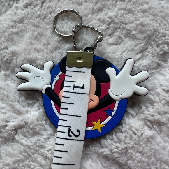 Disney | Mickey Mouse Rubber Keychain - Picture 6 of 6